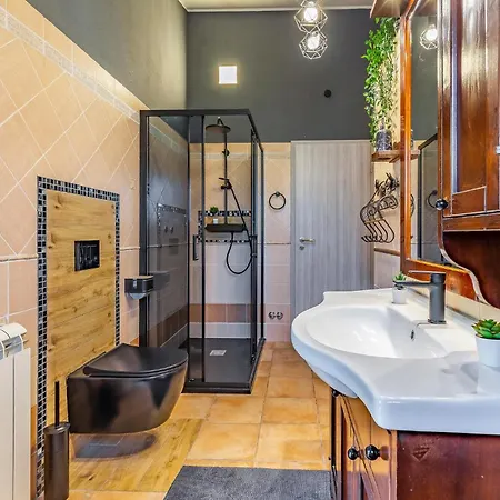 Holiday home 4 Bedroom Gorgeous In